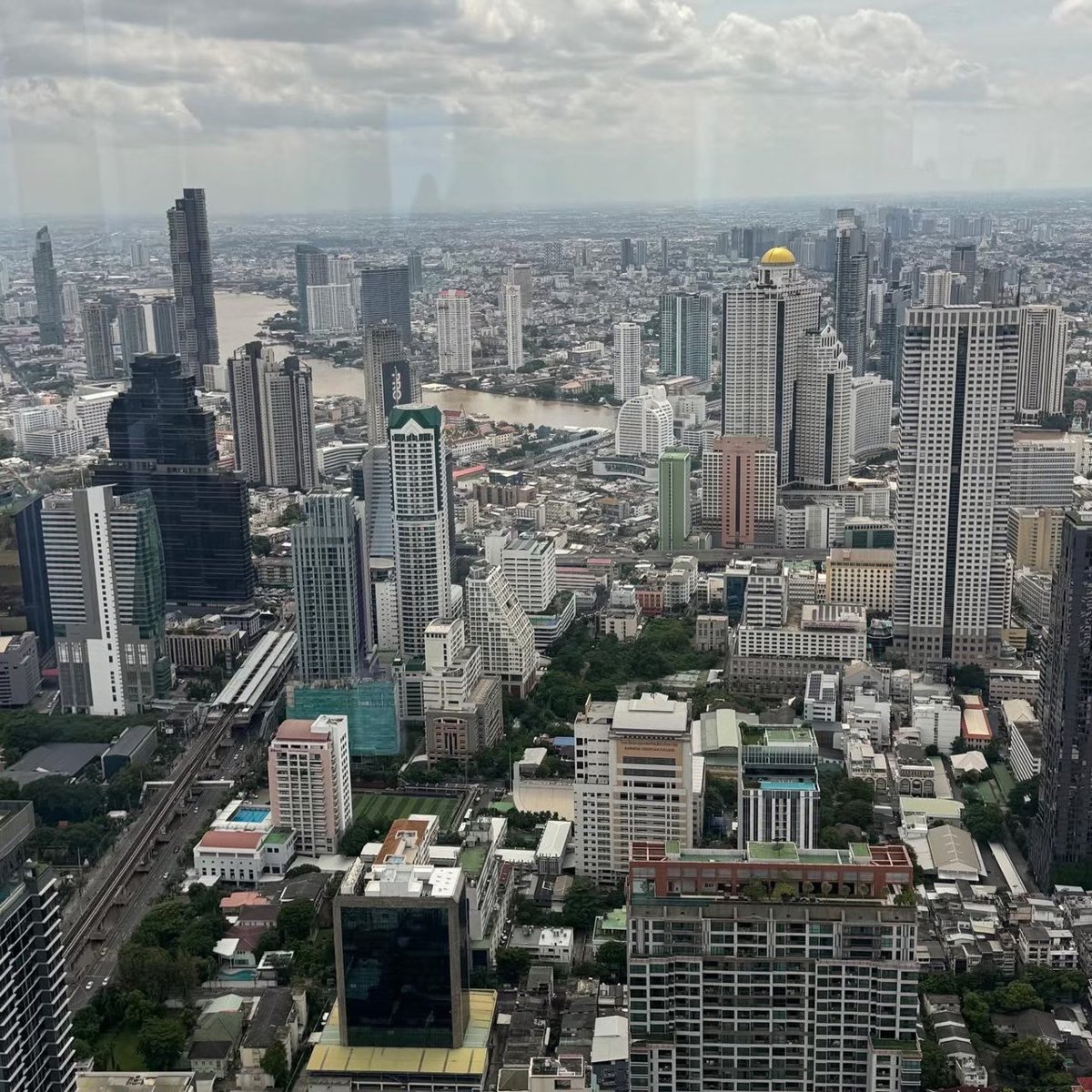 NUEVO BANGKOK NOCTURNO