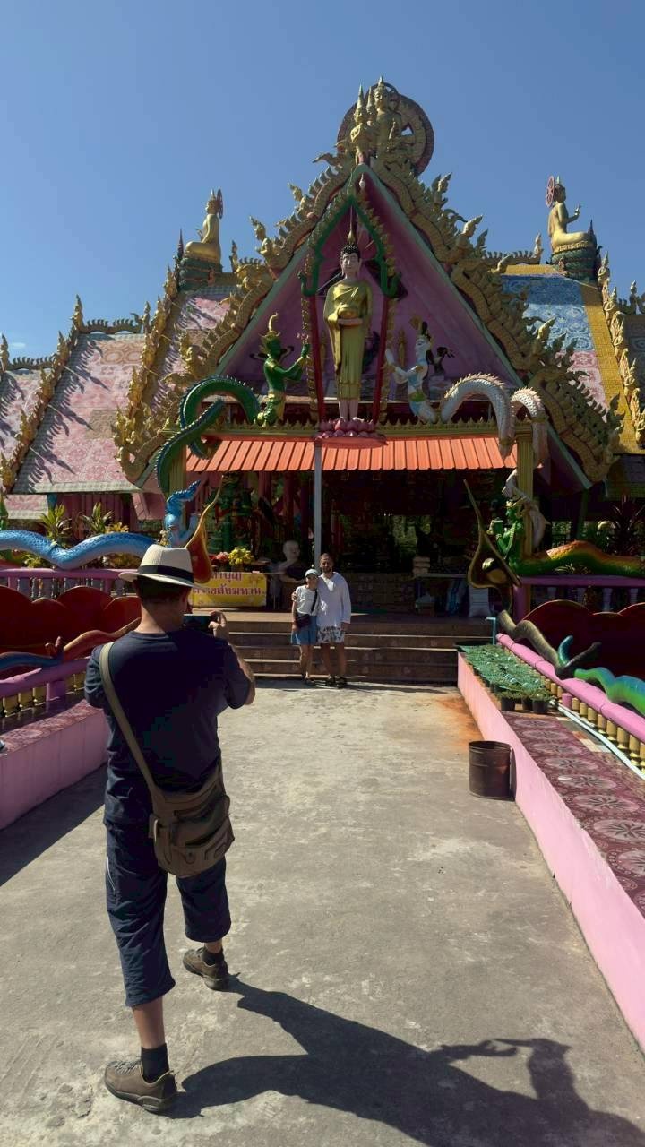 DRAGON'S LAIR