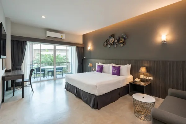Koh Chang Island 2 Days/1 Night at Paradise Hill 4* Premium Hotel