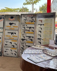 Schießclub (Shooting Club)