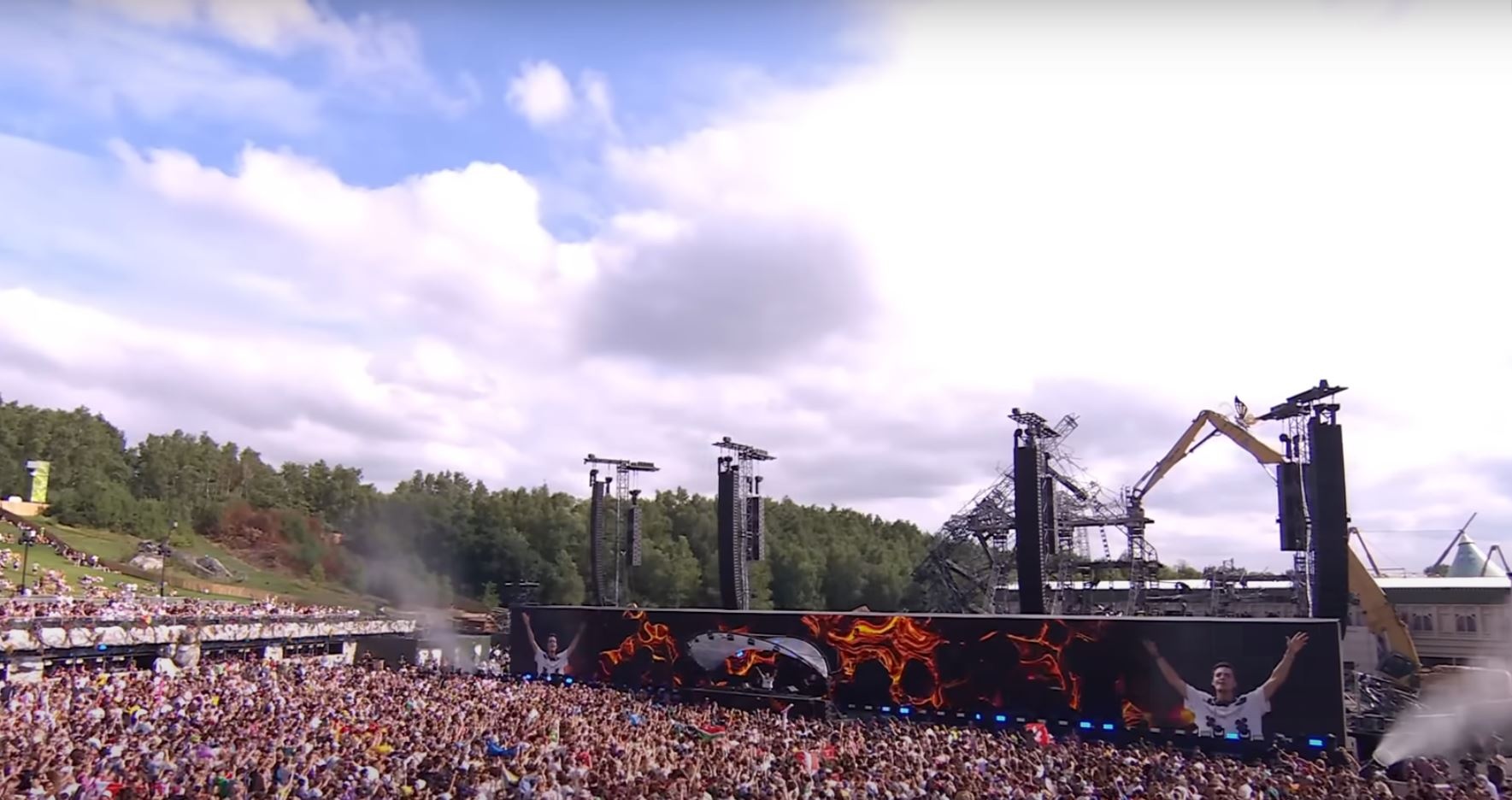 Tomorrowland Thailand 2026 파타야 가이드: Wisdom Valley 가는 법, 숙소, 12월 11-13일 일정