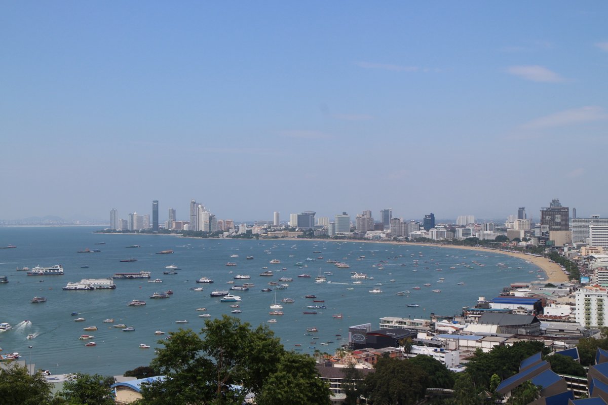 Pratamnak à Pattaya en novembre 2026 : tournoi de tennis ITF au Royal Cliff, où loger et quoi voir autour