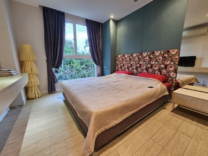 Grande Caribbean Condo (MR1010)