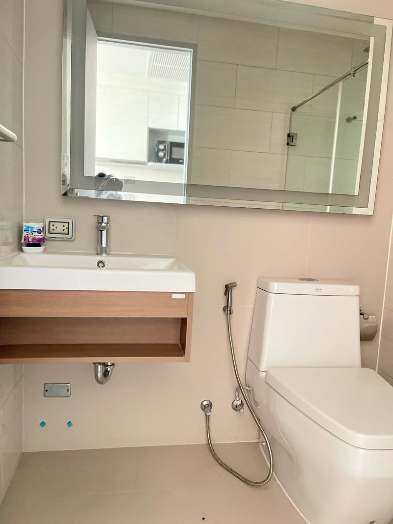 AERAS Beachfront Condominium Jomtien (PS2029)