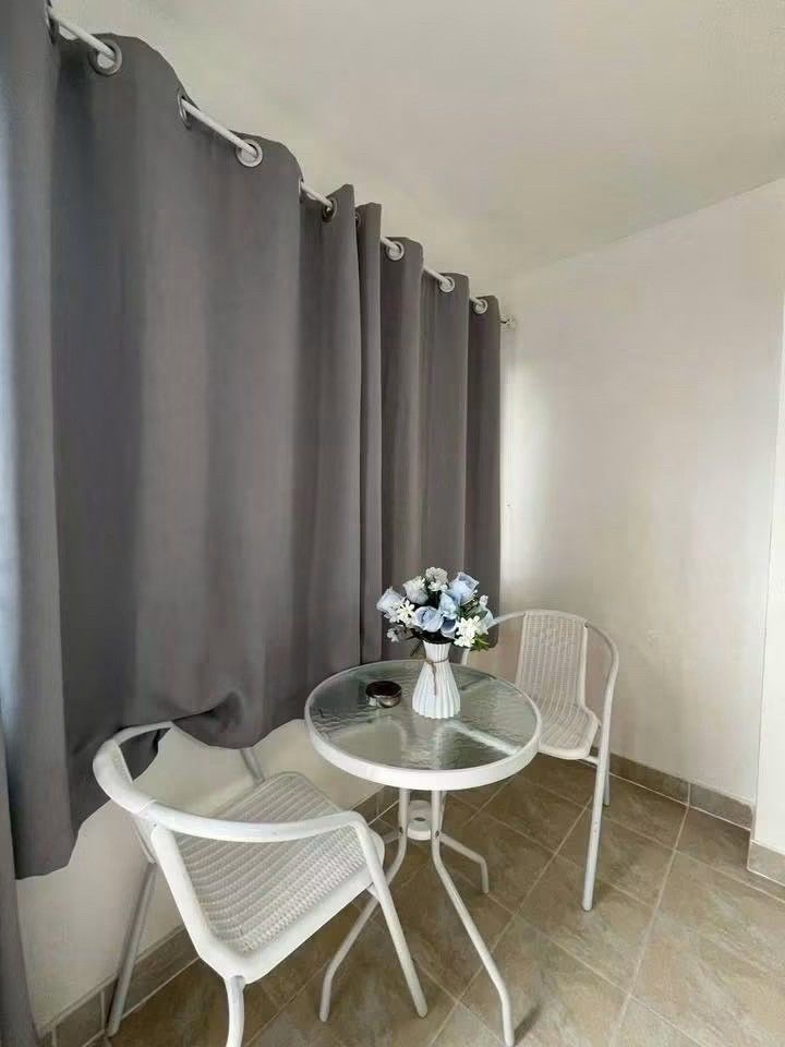 Jomtien Thip Condotel (VEE)