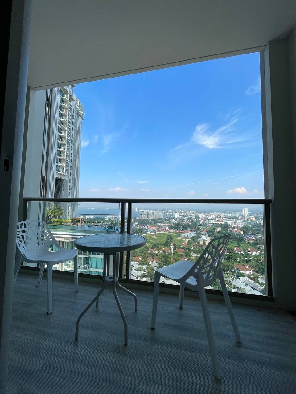 The Riviera Wongamat Beach TQ
