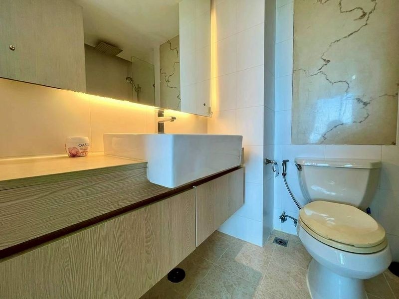 Atlantis Condo Resort (PS2013)