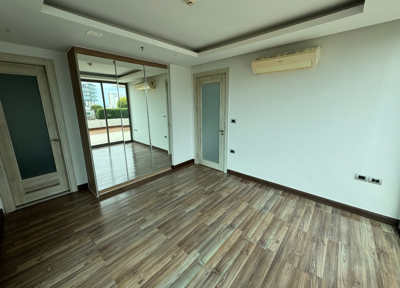 เดอะพีคทาวเวอร์ส, 1 ห้องนอนพร้อมระเบียงและจากุซซี่