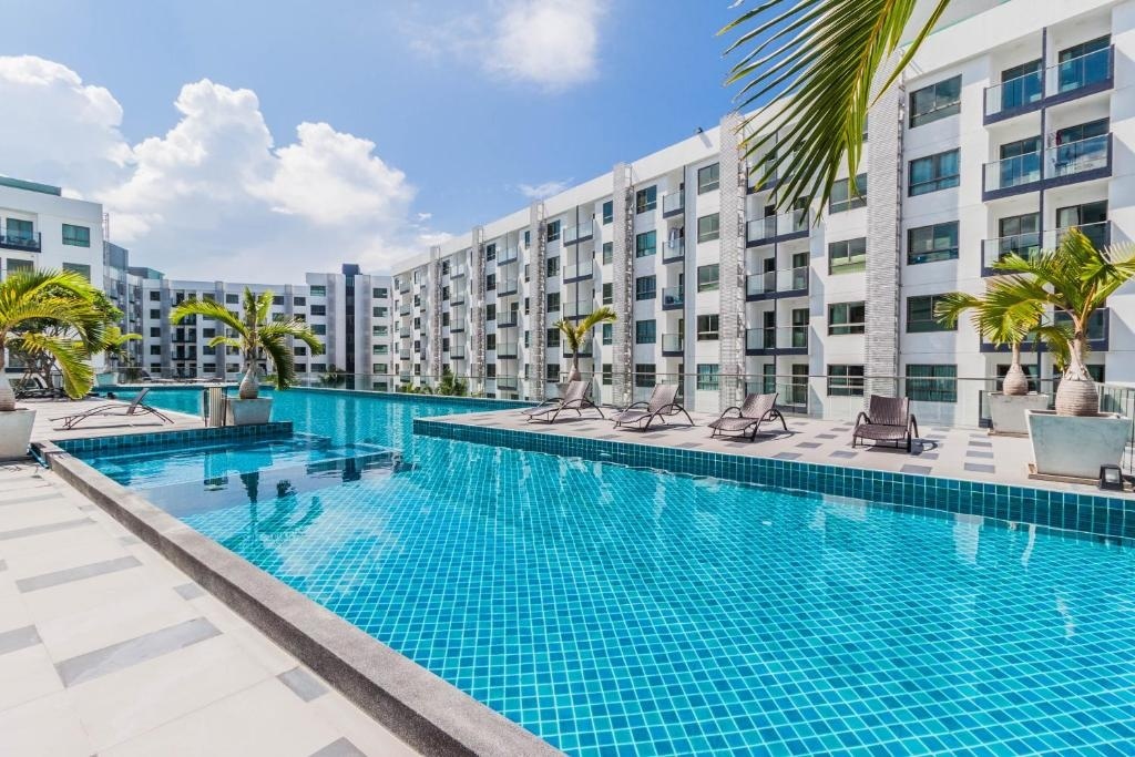 Arcadia Beach Resort