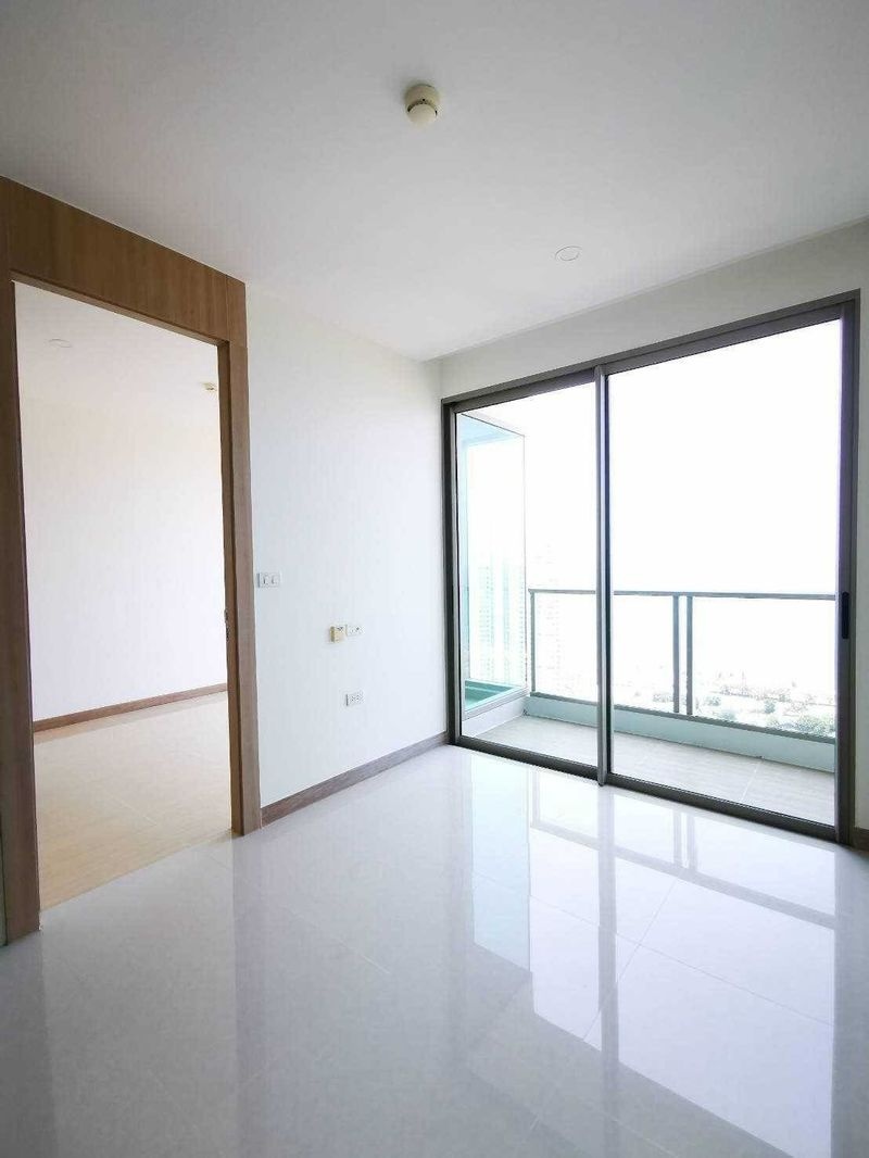 The Riviera Jomtien (Empty) (PS2039)