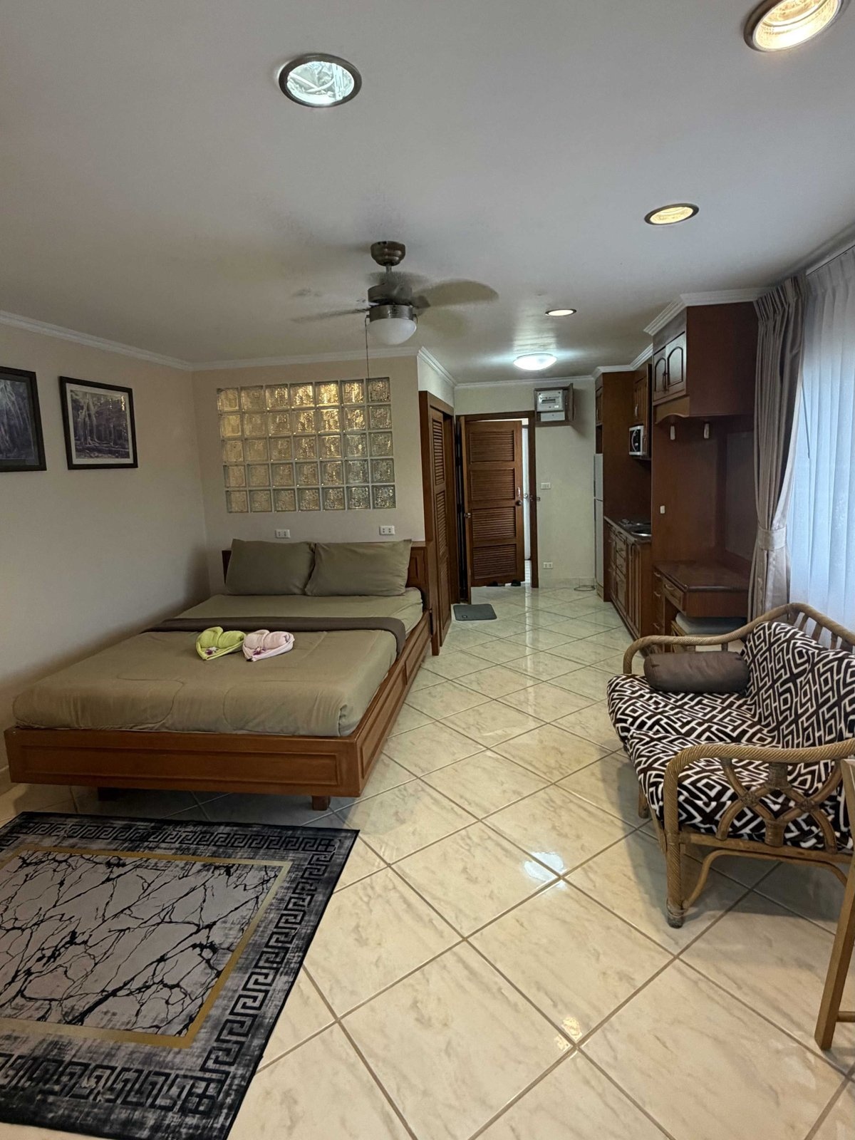 Jomtien Sweet Condotel 1 (MR1011)