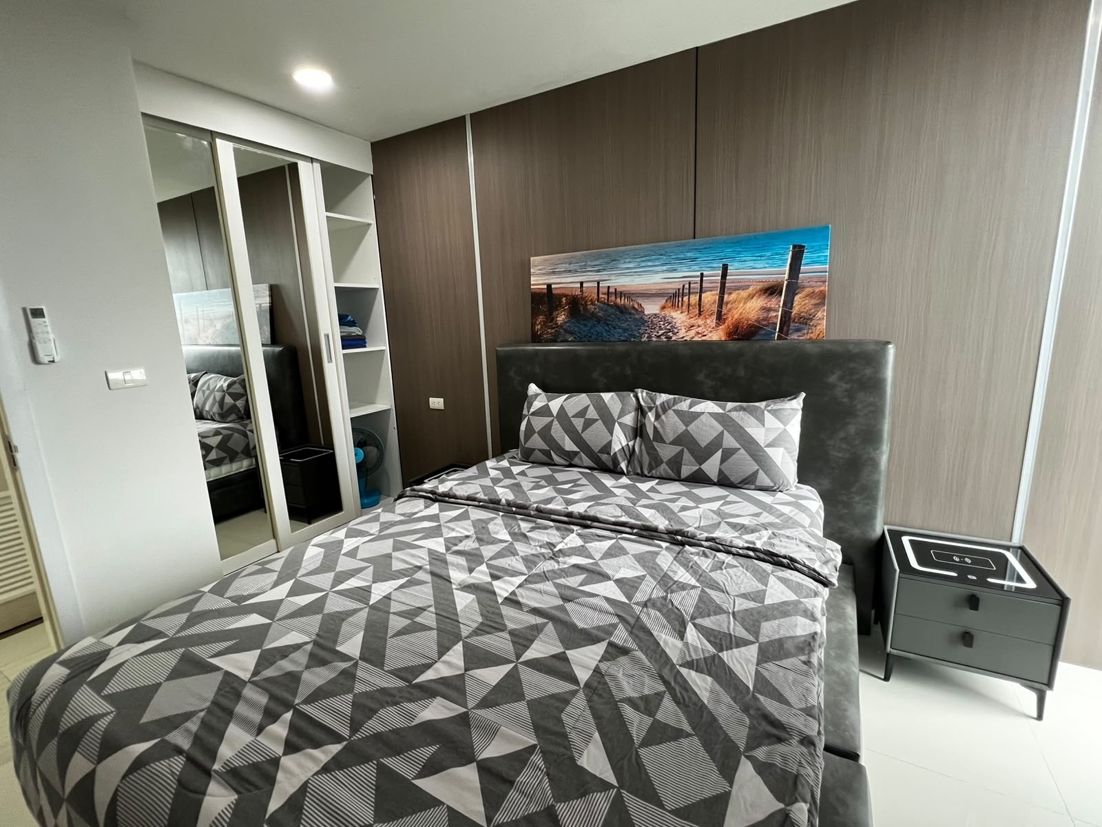 Acqua Condominium Jomtien (PS2056)