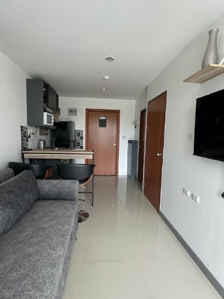 Trio Gems Condo (MR1009)