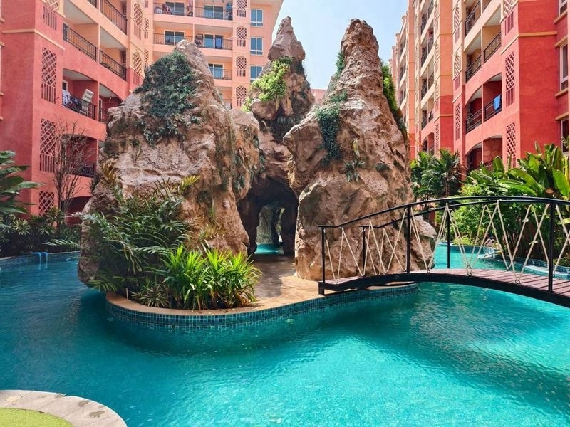 Seven Seas Condo Resort (PS2045)