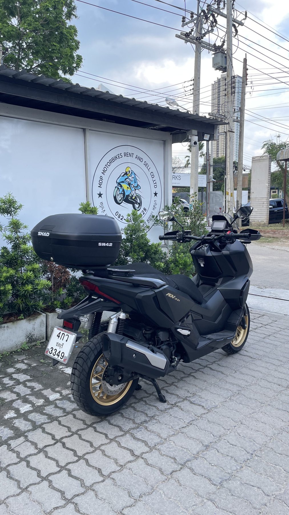ADV350