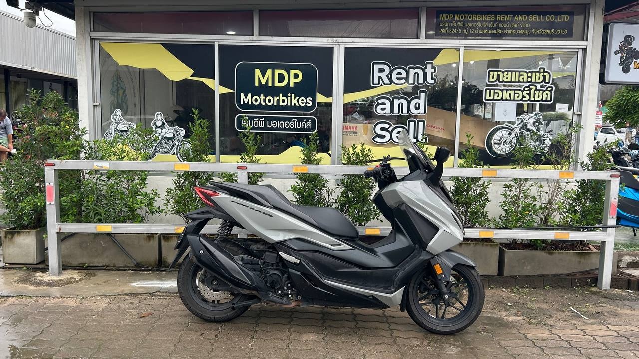 Honda Forza 350