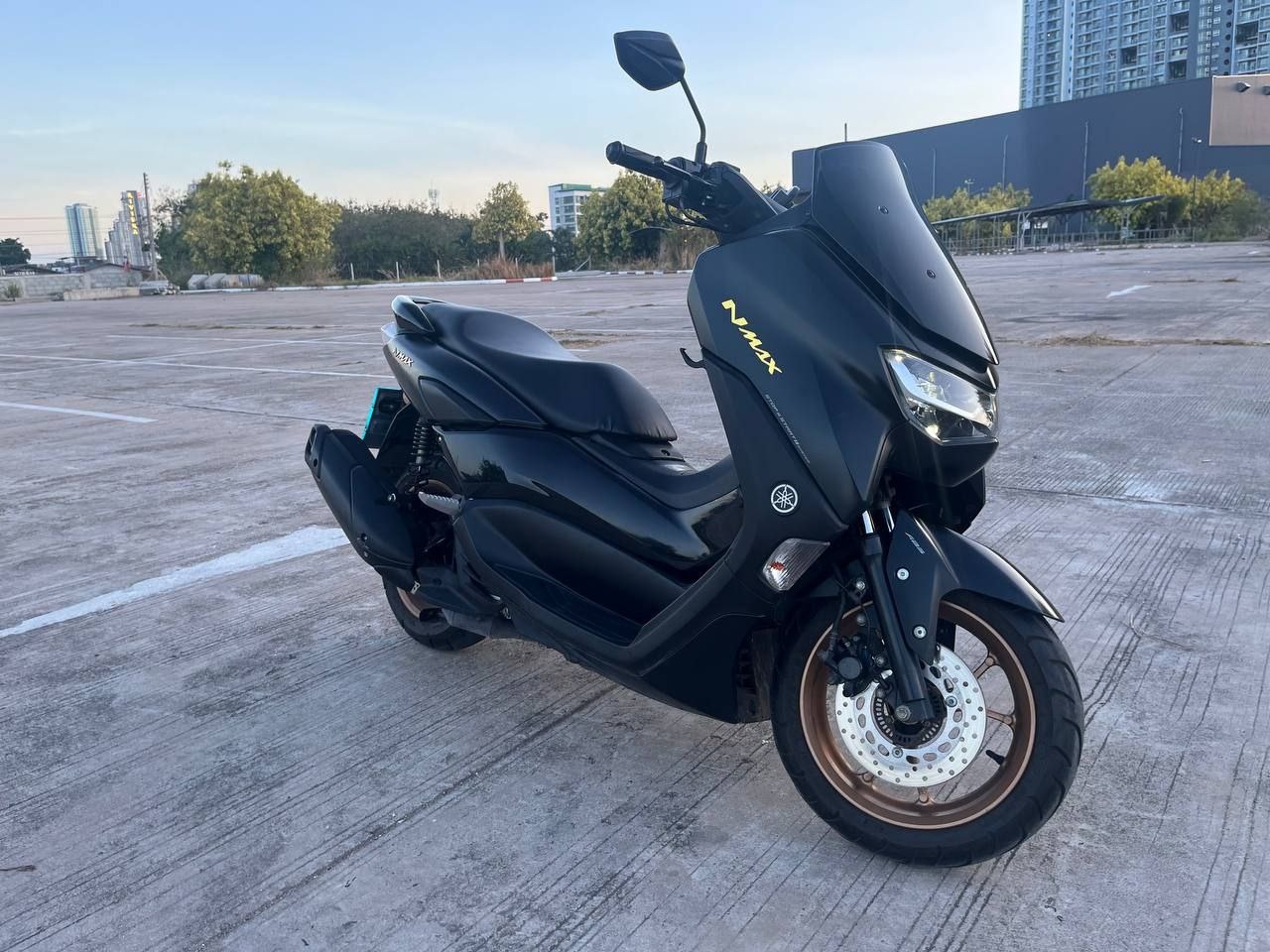 Yamaha NMax