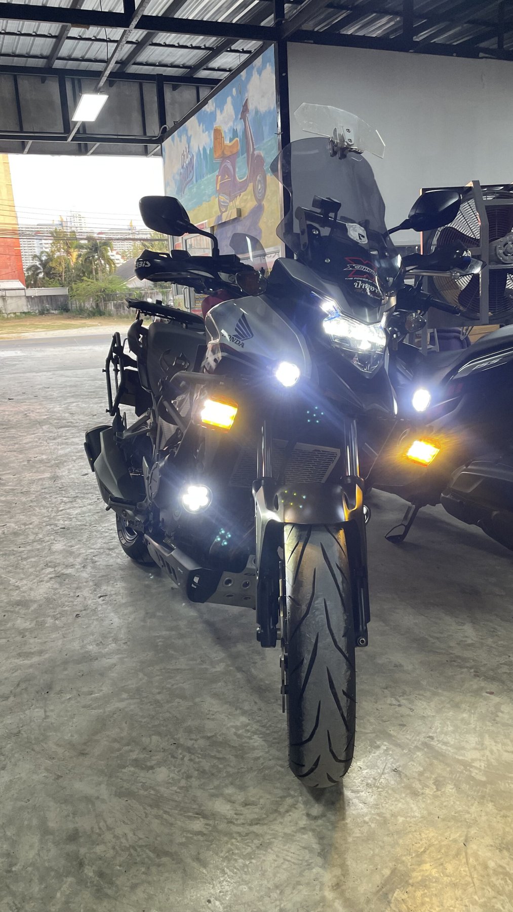 Honda CB500X