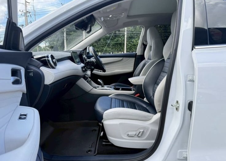 MG HS Phev